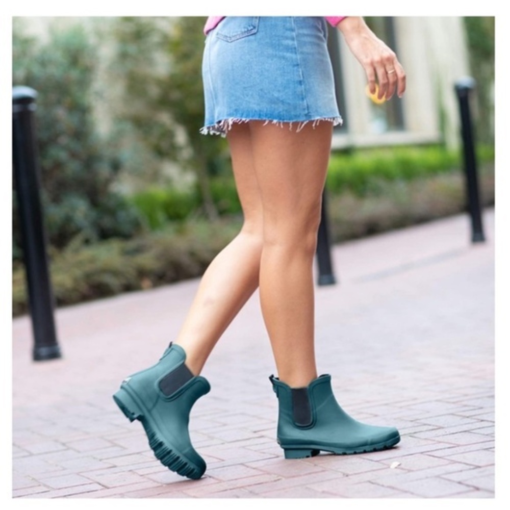 ROMA  Chelsea Women’s Waterproof Rain Boot in Matte Teal
